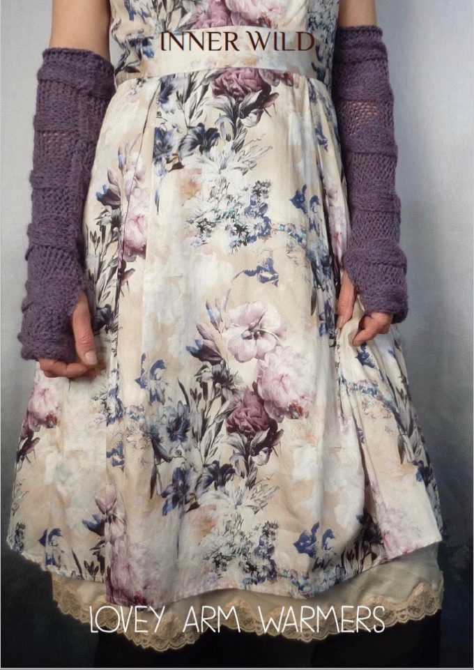 INNER WILD Lovey Arm Warmers KNITTING PATTERN
