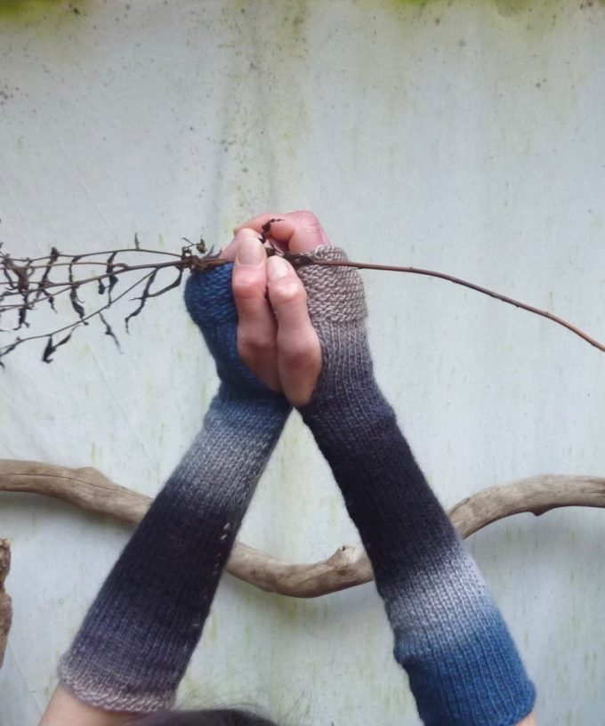 INNER WILD Wabi Sabi Gauntlets KNITTING PATTERN - Image 8